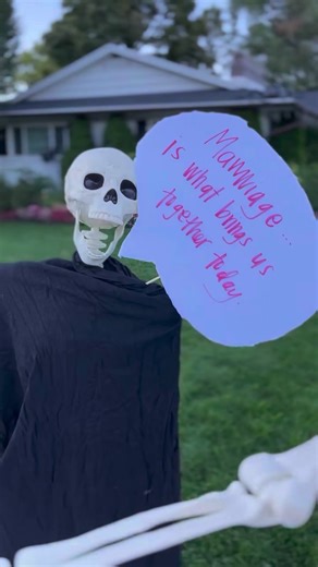 205K views · 2.9K reactions | Mawwage is what bwings us together… even in the afterlife. Loving this The Princess Bride Halloween decor by @halloween.skeletons (on Instagram) | The Princess Bride | Facebook