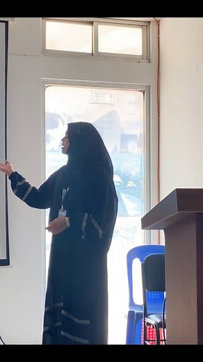 The last presentation of this semester! Course: "Discourse Analysis" Conducted by Md. Shahrear Talukder sir. With last minute preparation and no script, I did what I could hehe! | Dipty Talks