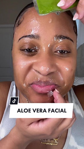 Aloe vera facial 🍃#fyp #skincare #aloevera #viral #newyear #2023 | what does aloe vera do to your face