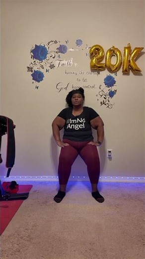 30 Second Wall Sit Challenge | Quick Burn for Stronger Legs & Core 💪🏾🔥