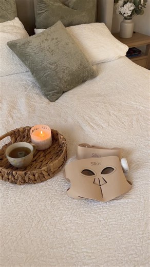 Silk'n Europe on Instagram: "Get ready with LED Face Mask Pro - Because your pre-glow ritual should feel as good as your post-glow mirror check. Click the link in our bio to shop Black Friday Sale now! #glowgetter #skincareroutine #morningglow"