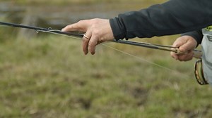 15K views · 428 reactions | When you want to move to a new fishing spot, it's a pain to completely break down your fly rod and re-rig later. In this great video, Tom Rosenbauer shares a cool way to secure a rigged rod, so it's only half as long--making it easier to put in the car or to carry through the woods. See lots more great how-to videos at the Orvis Fly Fishing Learning Center: https://howtoflyfish.orvis.com/ | Orvis Fly Fishing | Facebook