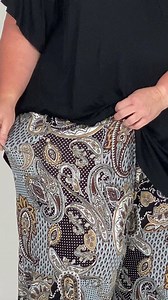 13K views · 283 reactions | Psstt...Truly these are incredibly comfortabe for wearing through all seasons. Sizes 18 to 32 all over stretch, elastic waist with drawstring, side pockets Pants - https://curvaceous.com.au/gold-paisley-print-rayon-stretch-gypsy-pants/ | Curvaceous Plus Size Clothing | Facebook