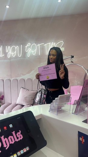 Beginner Lash Course: Eyelash Extensions Training Day Experience