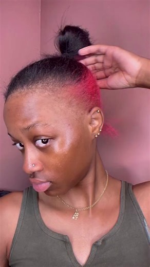 Barbie Ponytail Skunk Stripe Hair Tutorial by Maleeka