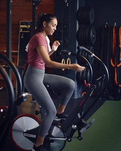 Envía dinero fácilmente a familiares y amigos con Zelle® desde tu app de Wells Fargo Mobile®. | Wells Fargo