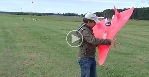 Here's the World's Fastest RC Jet Going 727 km/h (451 mph) - TwistedSifter