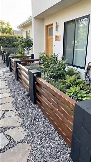 DIY Modern Garden Fence: Easy Home Improvement Project