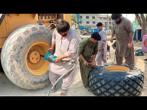 How Heavy Equipment Tire Changer Replace Exploded Tire With New One || Changing Blowout Tire