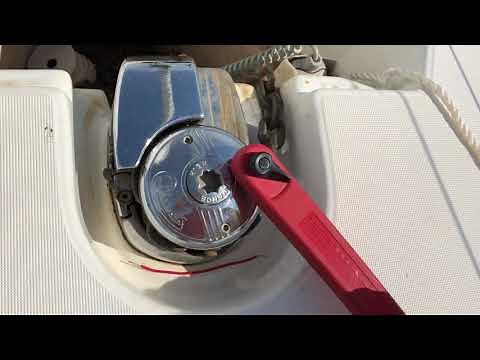 Windlass anchor winch manual operation