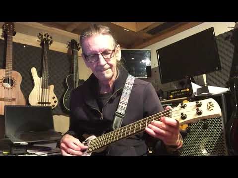 Eric Clapton - Tulsa Time - Bass Cover - IMG 6424