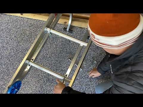 Silverline roof ladder hook installation - Safety First! Takes only 5 Min - Steep roof - Part 1