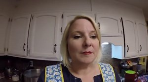 Canning Tomatoes (Water Bath Method)