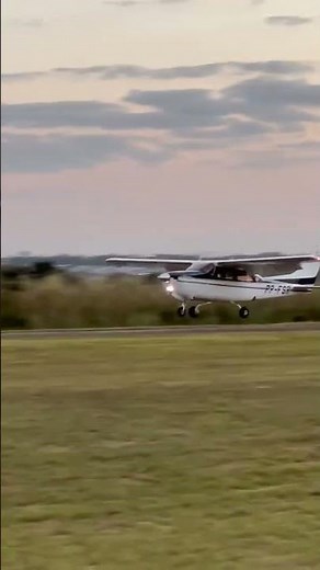 The King of Single-Engine Aircraft – Cessna 210 Centurion in Action!