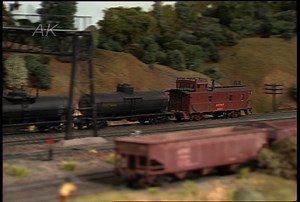 How to Clean Model Train Tracks and Wheels