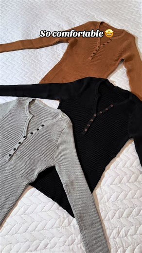 Women's Plain Button Front Ribbed Sweater Tops, 2025 Knitting Elegant Chic Slim Fit Long Sleeve Round Neck Jumper Tops for Spring, Fashion Ladies' Basic Knitwear for Daily Wear, Sweater for Women, Womenswear #womens #buttonfront #sweaterweather