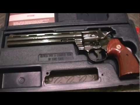 Colt Python .357 Magnum 8" Barrel, Royal Blue Finish with Colt Original Factory Walnut Grips