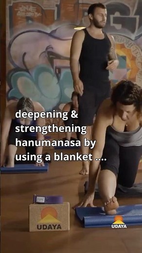 How to Do Splits | Flexibility Training & Hip Flexor Stretches