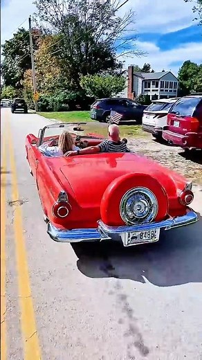 The Timeless Elegance of the 1956 Ford Thunderbird