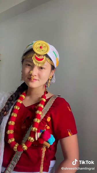 🎞 Felt cute…., might delete 🤔 or maybe not! 🤪 hehehuhu 🤭 #ldrcouple #videocall #sakela #raidress #kirat #fypage #foryou #feltcute #husbandwife #longdistancerelationship