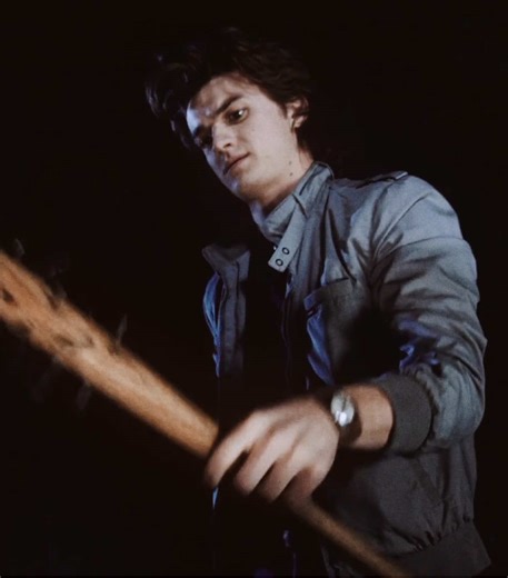 we lost the bat forever #strangerthings5 #steveharrington #fyp #strangerthings #edit