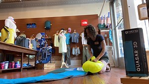 The Nemo Quasar 3D sleeping pad is super easy to inflate! It only took 12 breaths to fill the pump sack (which also reduces moisture)! 100% recycled material and super durable. Comes in regular, regular wide and long wide. R-value 1.8 and weighs 1.14 ounces. Great for summer backpacking! | Walkabout Outfitter