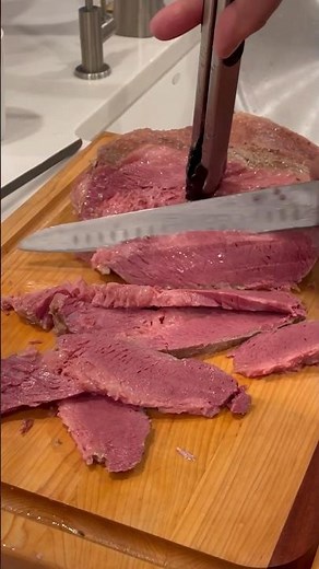 How to cook corned beef