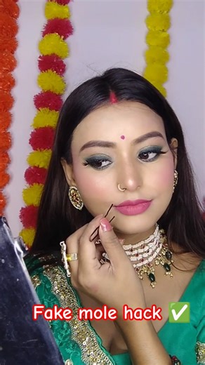 Fake mole hack✅Diy fake mole using U pin #makeup#diymakeup #hack #youtubeshorts #shorts #ashortaday