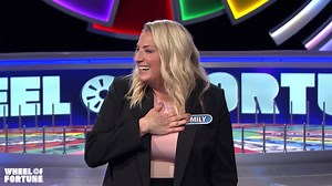 Who else loved Emily's reaction when she realized she knew the puzzle? | Wheel of Fortune