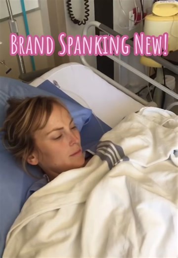 Canadian’s Foot Surgery Fiasco on Anesthesia! 🍁😅” Anesthesia-induced mix-up—thinking they swapped feet flawlessly! Dive into the laughter of Canadian healthcare, where even surgical pranks come at no cost! 🏥👣 #OhCanada #canadianhealthcare #americanhealthcare #surgery #anesthesia #funnyanesthesia #brandspankingnew