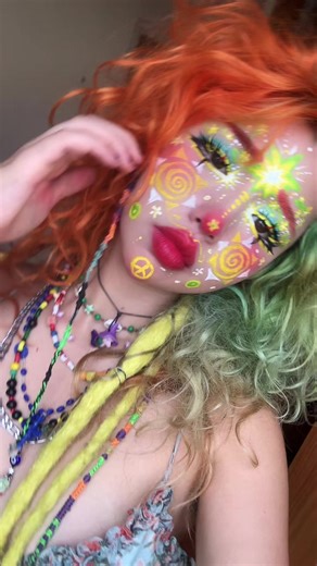 Ola si yo soy el sol #sol #makeup #hippie #fypシ #parati