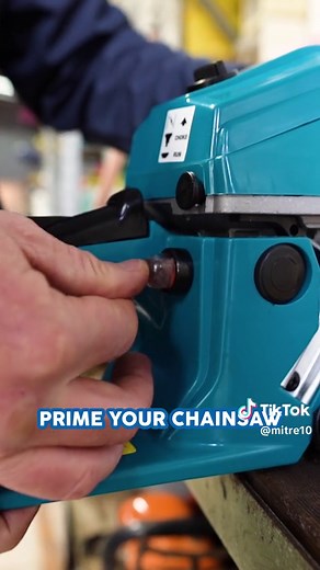 Chainsaw Safety Tips: How to Use a Chainsaw Safely and Correctly