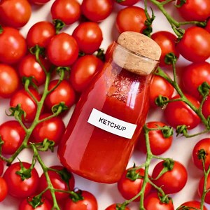 DIY Simple Homemade Ketchup Recipe