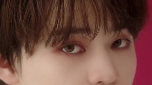 146 reactions | [VID | 210528] #CHENLE @CANDYLAB TWITTER UPDATE #Complete Your Mood Collection - Melt in Blur Lip Color - Mood on set Penliner Phạt Lạc Lạc 6 tháng tù ôm vì tội gây thương nhớ hic 梁 quyến rũ ! Cre: candylab_kr Trainee: riCnS #NCTDREAM_VN | 7Pieces - NCT DREAM Vietnamese Fanpage | Facebook