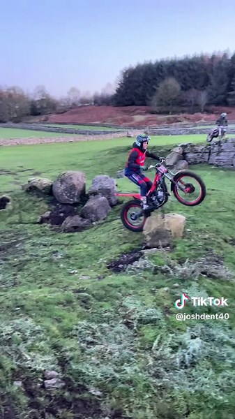 Explore Beta 125 Trials and Enduro Riding