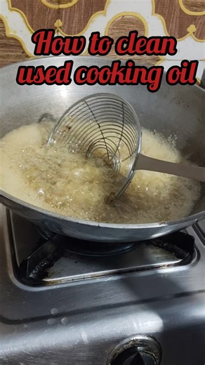 Howt to clean used cooking oil#food#ytshorts#kitchentips #viralshort