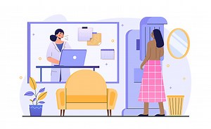 Femme debout à l’appareil de mammographie