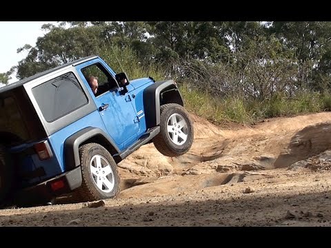 Stock Jeep JK Wrangler 4x4 offroad rock crawling test