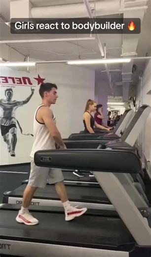 Girls React to Bodybuilder | Gym Reactions and Next Level Muscles