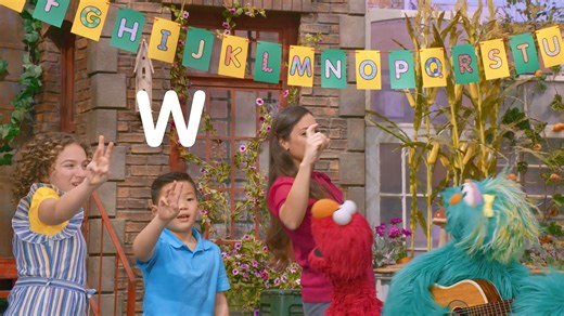 1.5M views · 21K reactions | Come on, everybody! Let's learn the alphabet in American Sign Language! ❤️ | Elmo | Facebook