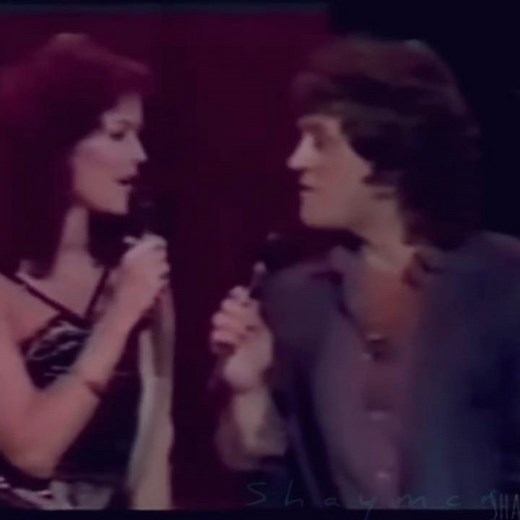 #abba Frida & Tommy Körberg : After the love has gone (Live 1981) #EWF