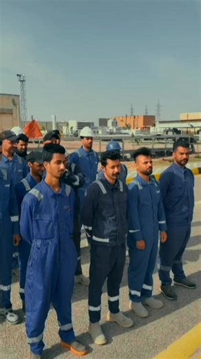 مراسيم رفع العلم العراقي في البصرة