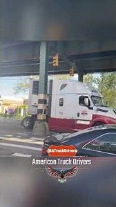 Skilled trucker nails tight Bronx turn where another driver got stuck — city driving at its finest