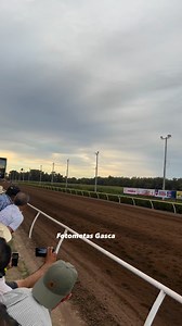 13K views · 290 reactions | Peligro cuadra la estrella/santa Cecilia  payaso 嵐 cuadra san Rafael  el scarface de cuadra el fresno #caballos #carreras | Fotometas-Gasca | Facebook