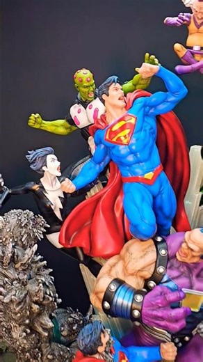 Superman Justice Diorama Statue by XM Studios | DC Comics | Concept by David Finch | 1/6 Scale