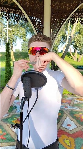 Playing on the jaw harp variation on the "MAGIC" jew's harp. part2