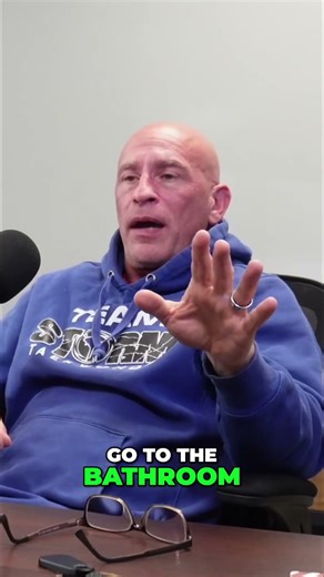 Dog Housebreaking: Simple Steps for Crate Training & Supervised Playtime! #shorts