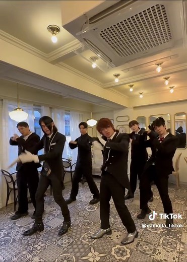 Good Night My Princess: Japanese Dance Trends