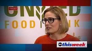 Sen. Kyrsten Sinema leaves Democratic Party to become Independent