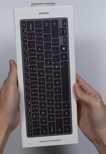 Samsung Smart Keyboard: Thin, Portable, Multi-Device Connectivity